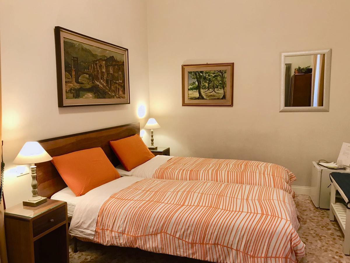 Triple Room,630340095:JPEG